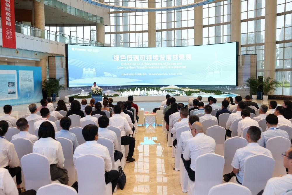 活动现场。黄双湖摄 活动现场。黄双湖摄